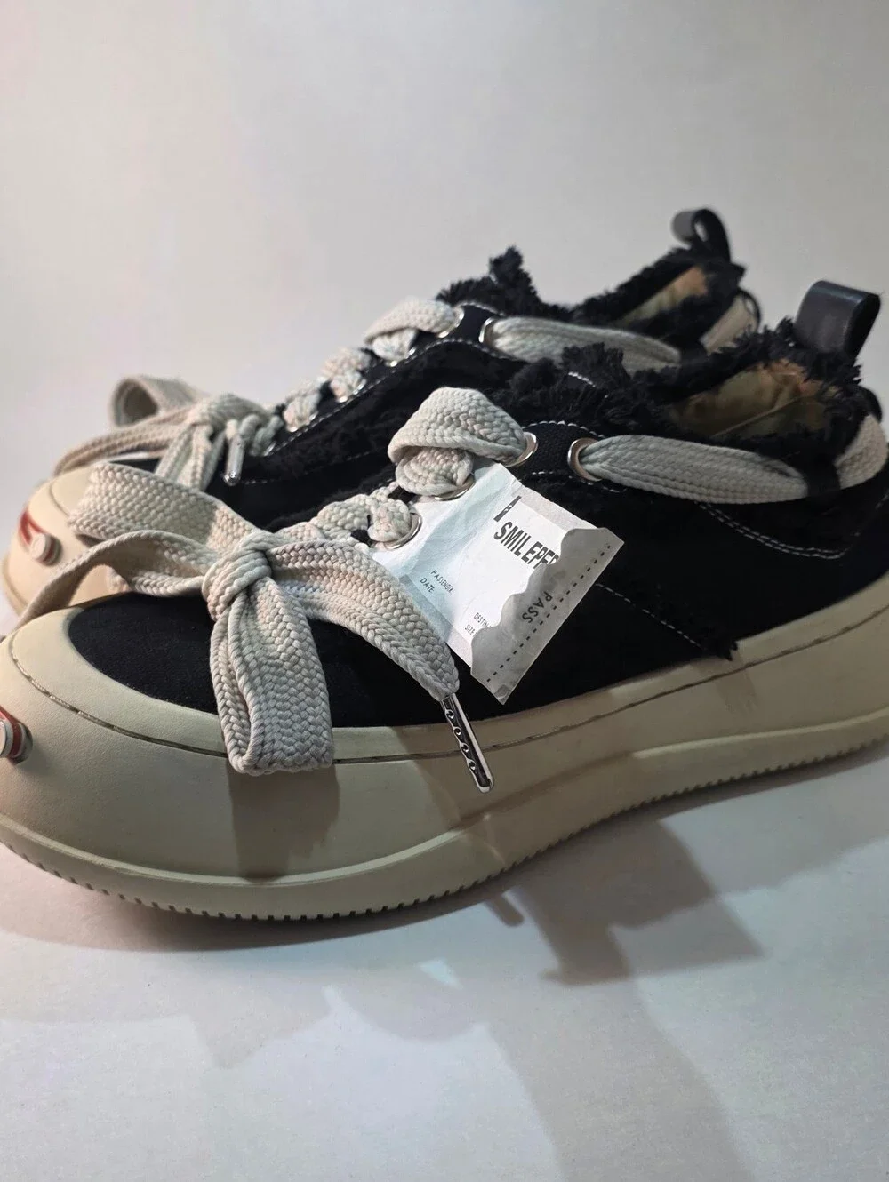 Smile Republic Black Frayed Canvas Platform Sneakers Unisex Low Top Lace Up 37